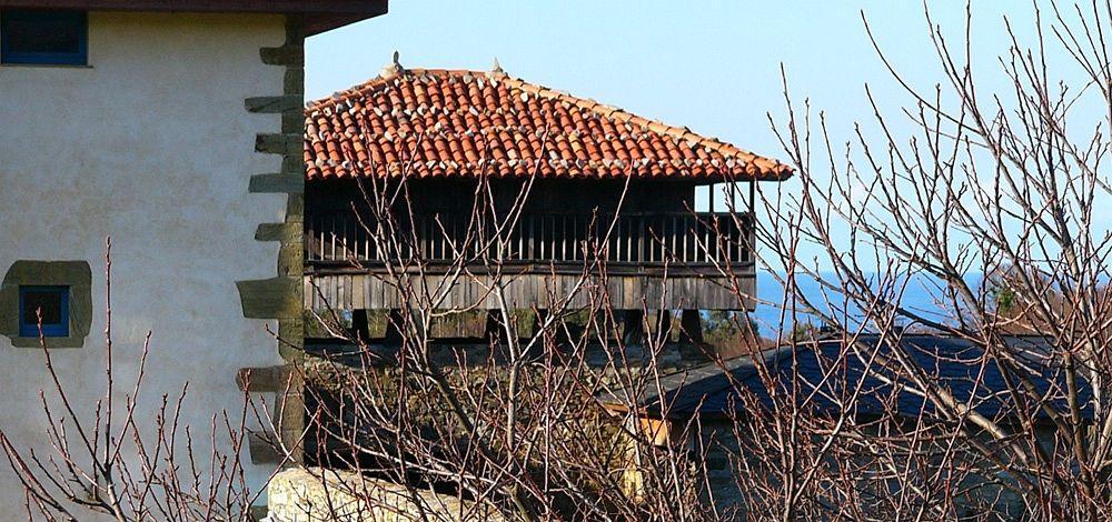 Hotel Torre De Villademoros Luarca Exterior foto